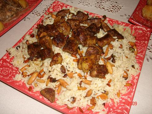 طبق أرز بلاو بالخلطة والقلايا