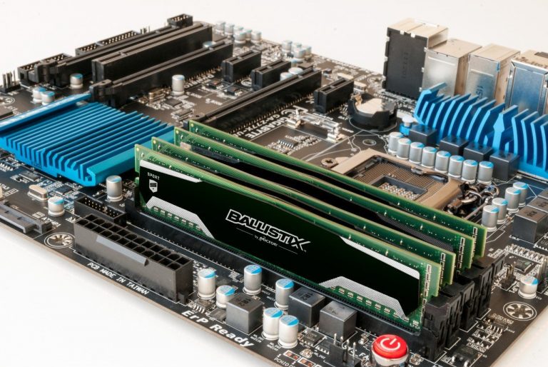 ذاكرة RAM نوع Ballistix حجم 16GB